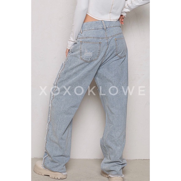 POL Retro 90s Distressed Relaxed Fit Jeans Patches Cutouts - Picture 6 of 16